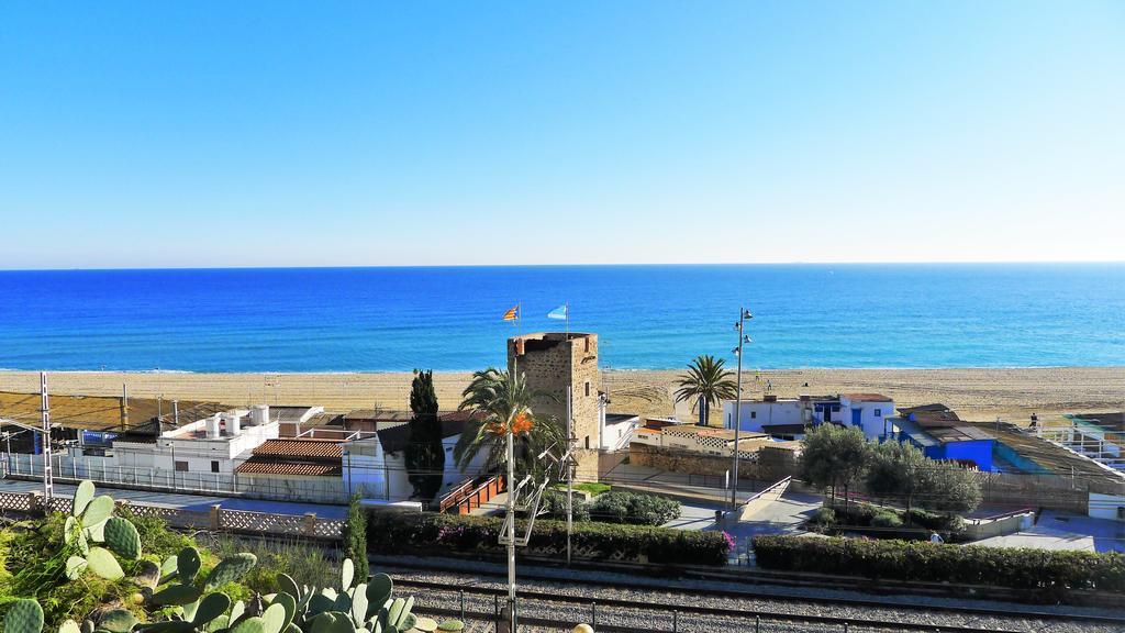 Carmen Seaview & Beach - Apartment Montgat Esterno foto
