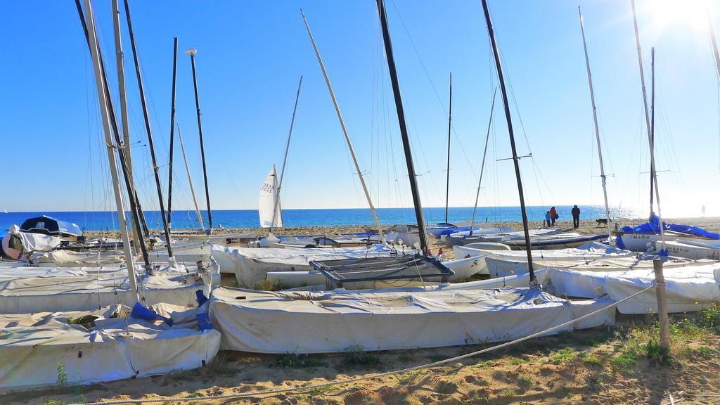 Carmen Seaview & Beach - Apartment Montgat Esterno foto