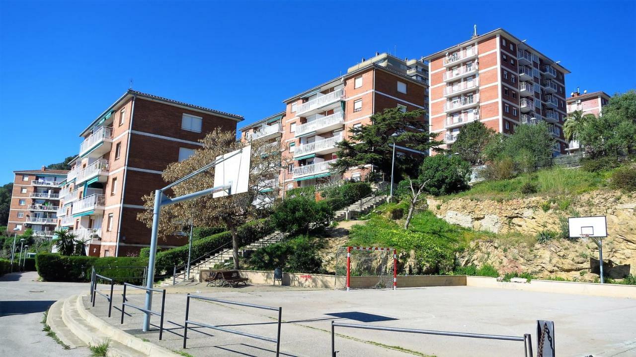 Carmen Seaview & Beach - Apartment Montgat Esterno foto