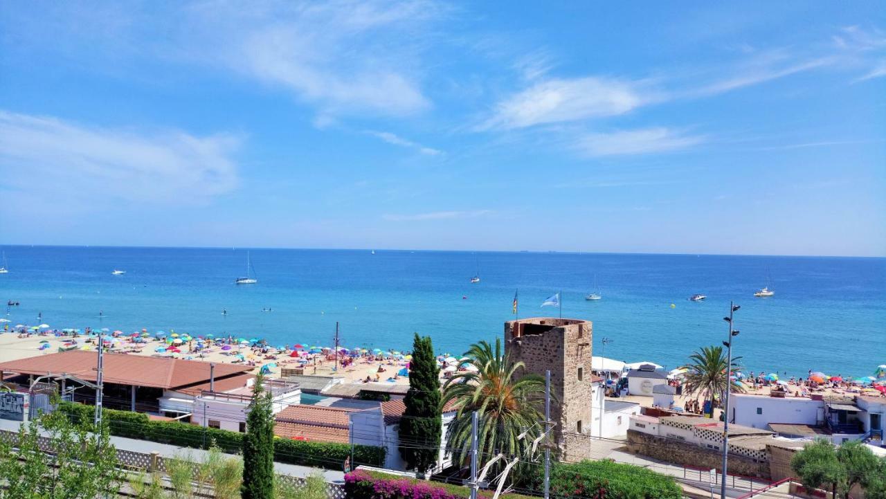 Carmen Seaview & Beach - Apartment Montgat Esterno foto